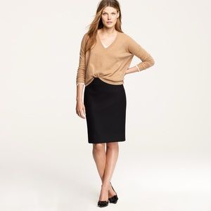 J. Crew No. 2 Wool Pencil Skirt in Black (EUC)